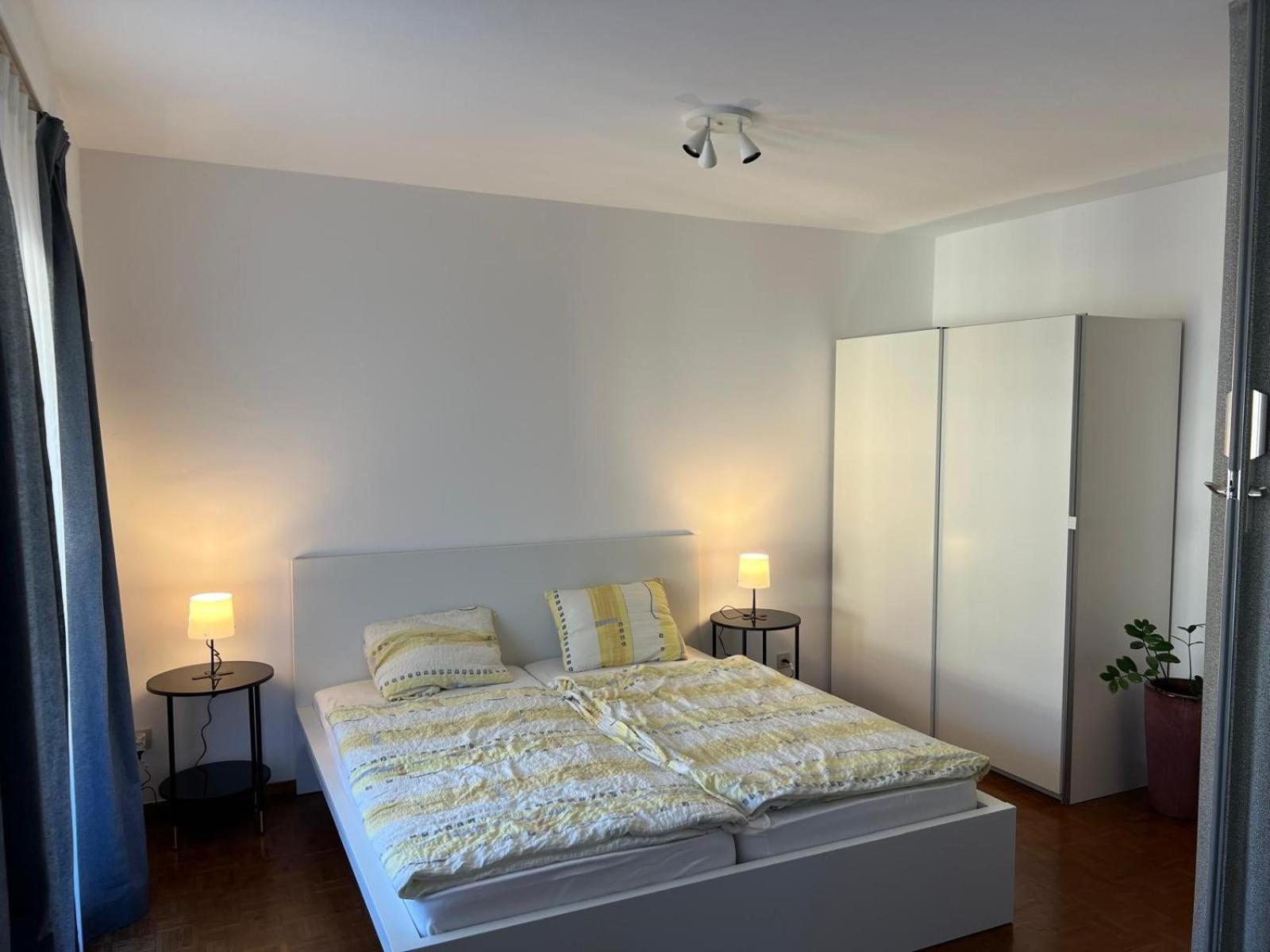Appartamento Locarno: Casa Lido Esterno foto